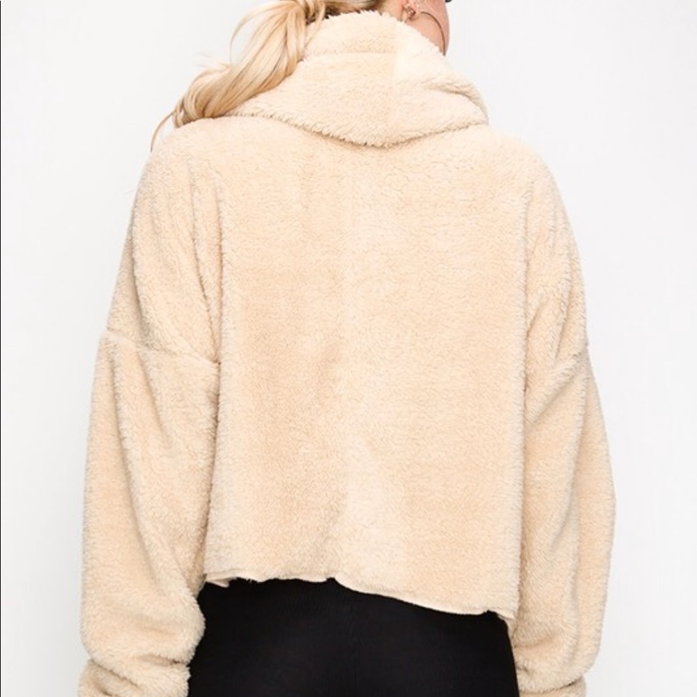 🆕Dezi Taupe Teddy Faux Fur Plush Cardigan Jacket - Picture 4 of 8